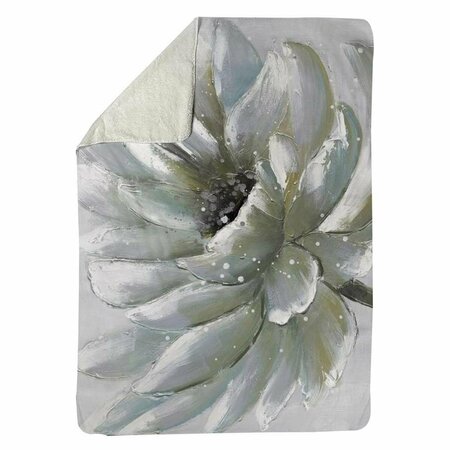 BEGIN HOME DECOR 60 x 80 in. White Chrysanthemum-Sherpa Fleece Blanket 5545-6080-FL5